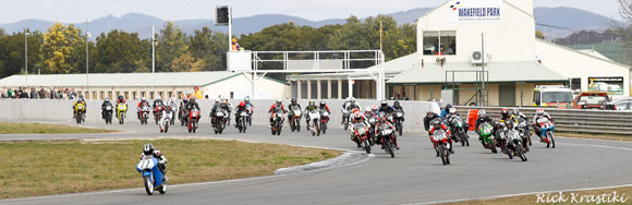 Start of first race Round 6 Wakefield Park